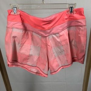 LuluLemon Tracker Running Short, size 8